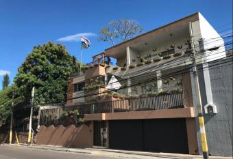 Palmira Hostel allows 18 year olds to book a room