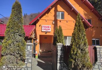 Pensiunea C  t  lina has Balcony rooms