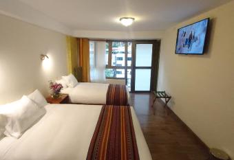 Hotel Pucara Machupicchu allows 18 year olds to book a room