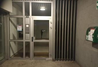 Chez Bernadette allows 18 year olds to book a room