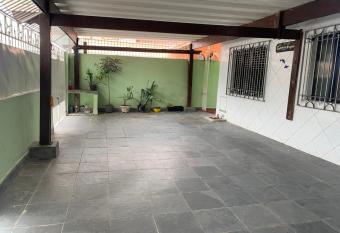 Casa espa  osa em Praia Grande allows 18 year olds to book a room