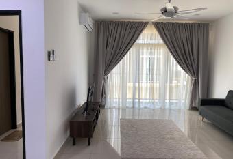 Novo 8 Apartment Islamic has rooms with a private hot tub