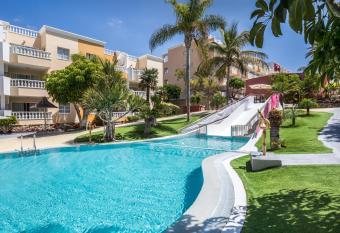 Allegro Isora has Smoking/Balcony rooms