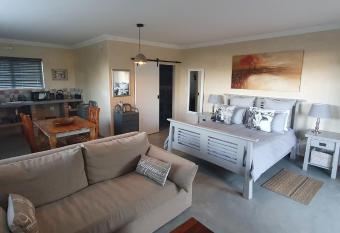 Die Tuin Hekkie In Riebeek-West has Balcony rooms