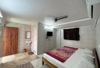 Royal Grand Residency has Balcony rooms