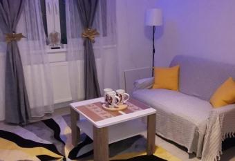 Sweet Dreams RD has Balcony rooms