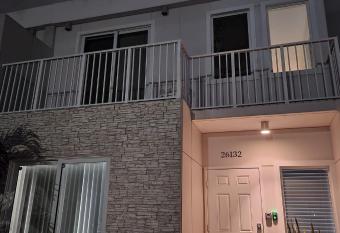 LixyLouis minutes from Miami International Airport allows 18 year olds to book a room