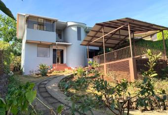 Casa Mirador has Balcony rooms