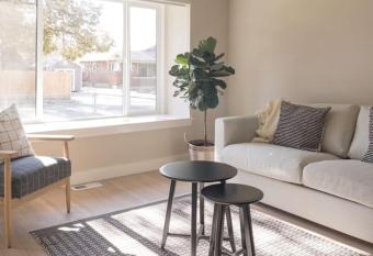 Modern Home near Salt Lake's Attractions allows 18 year olds to book a room