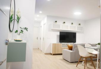 Suites Verano Azul has Balcony rooms