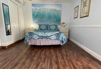 Fleites Studio allows 18 year olds to book a room