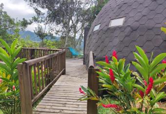 Tambo Eco Hotel has Balcony rooms