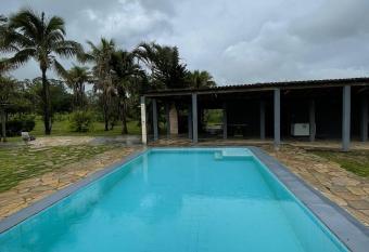 Rancho Menezes has Smoking rooms