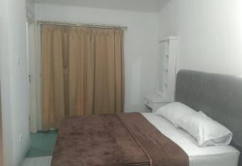 EXPRESS O 92061 Omah Oewie Syariah allows 18 year olds to book a room