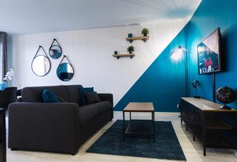 Comfortable Suite Disneyland Paris has Balcony rooms