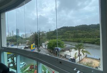 apto mobiliado moderno has Balcony rooms