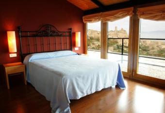 Hotel Triskel has Balcony rooms