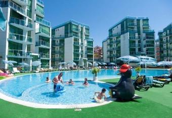 Apartaments Primorsko Del Sol (private) has Balcony rooms