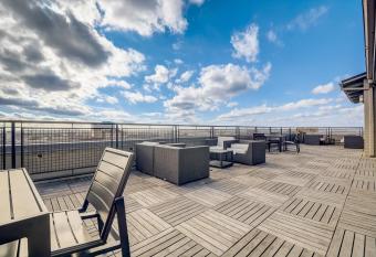 FRONTDESK Vue at 3rd St Apts Downtown Louisville allows 18 year olds to book a room