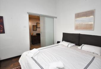 Funky Top Floor Apartment allows 18 year olds to book a room