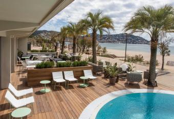 Hotel Maritim has Balcony rooms