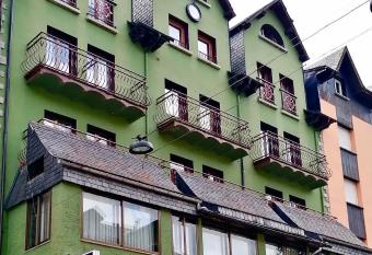 Hotel Aran La Abuela has Balcony rooms