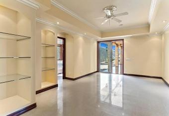 Chateau Viento has Balcony rooms