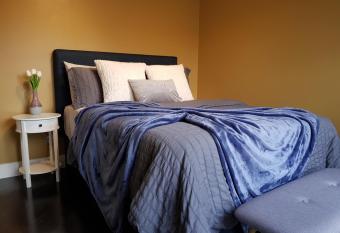 Tuscan Ridge Guesthouse Calgary West allows 18 year olds to book a room