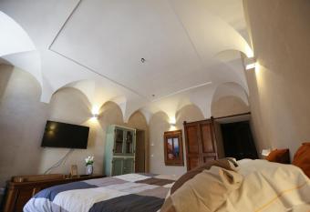 B&B Quarto Santa Maria allows 18 year olds to book a room