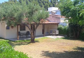 lemonishouse by the sea 2 has Balcony rooms