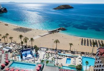 INNSiDE by Meli   Wave Calvi   allows 18 year olds to book a room