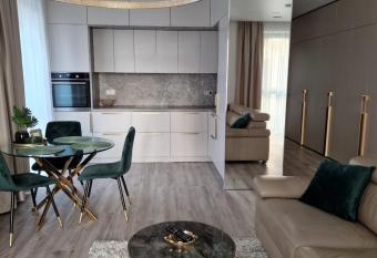 Life Story has Balcony rooms