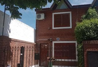 Escala Ezeiza - Departamento amplio con cochera has Balcony rooms