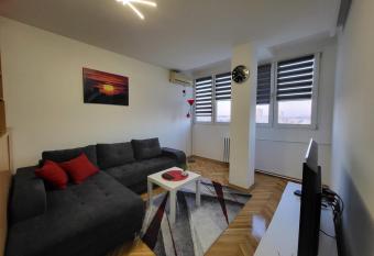 GREY apartment allows 18 year olds to book a room