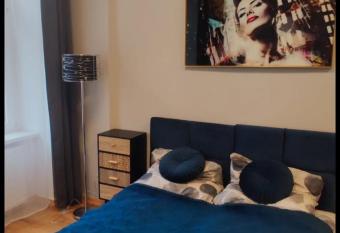 Grunwaldzki24 Apartments - FREE PARKING - OLD TOWN, CENTRUM has Balcony rooms