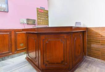 HOTEL DIAMOND has Balcony rooms