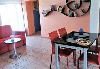 Alloggio del Castello da Germana Parcheggio gratuito has Balcony rooms