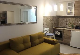 Cozy place allows 18 year olds to book a room