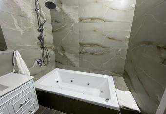                      --Leen suites has rooms with a private hot tub