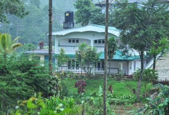 Teacher s Homestay Kitulgala allows 18 year olds to book a room