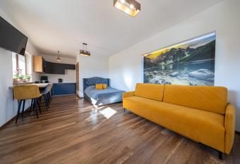 Top  r Apartament widokowy z placem zabaw has Balcony rooms