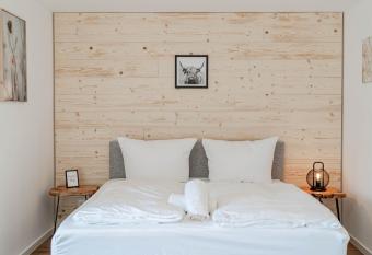 Chalet Berggl  ck I Netflix I Garage has Balcony rooms