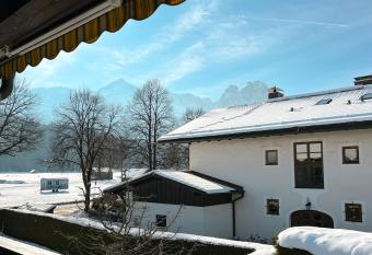 Haus View&Garden has Balcony rooms
