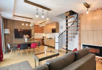 Bystre Domki 2 has Balcony rooms