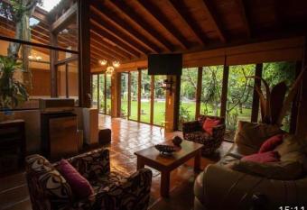 Casa Xochikalli Malinalco has Balcony rooms