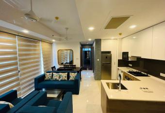 Capitol Twin peaks 5 star Luxury 2 bed apartments whole apartment for 4 guests has Balcony rooms