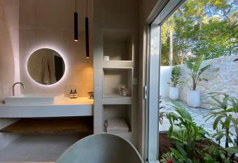 Tallowwood House Luxury Bed & Breakfast allows 18 year olds to book a room