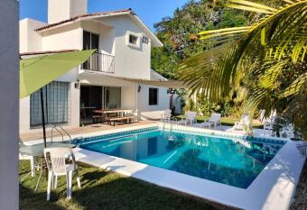 Casa Zihuana has Balcony rooms