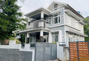 Peppercorn Cottage, Vythiri. has Balcony rooms