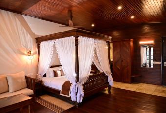 Aglaonema Resort has Balcony rooms